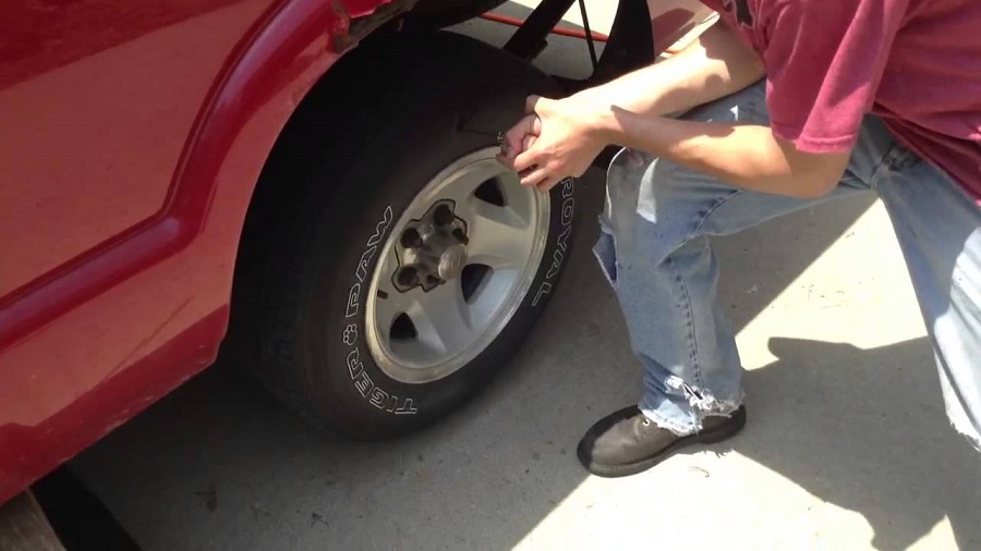 How to Slash Tires and Slashing