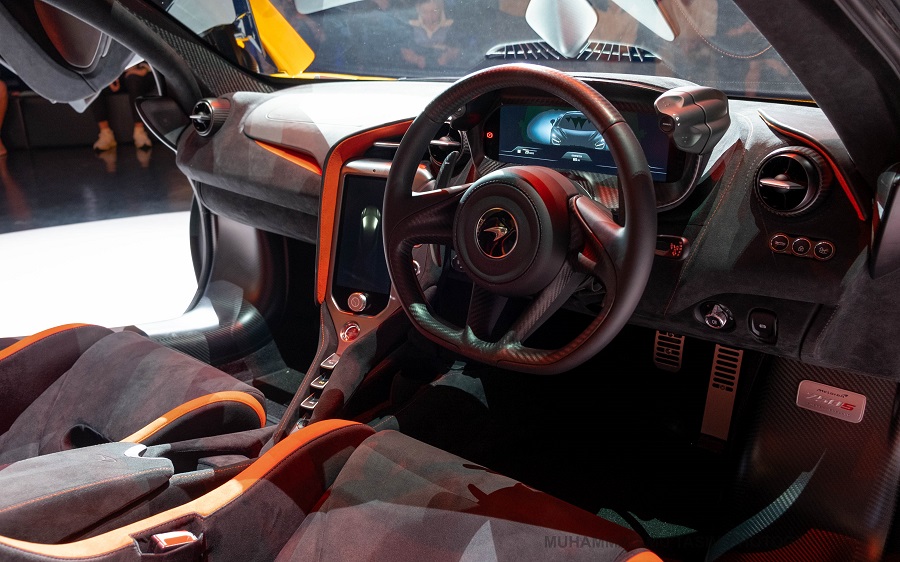 McLaren 750S Interior